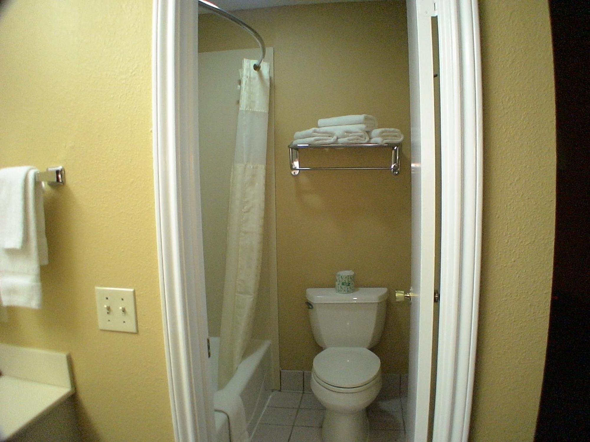 La Grange Executive Inn And Suites Esterno foto
